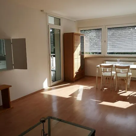 3 In 77qm 1a Lage Naehe Heidelberg Lägenhet